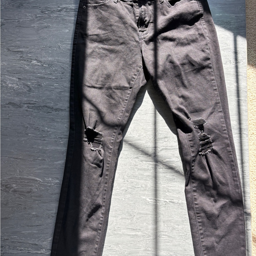 Old Navy Men's Charcoal Distressed Skinny Jeans